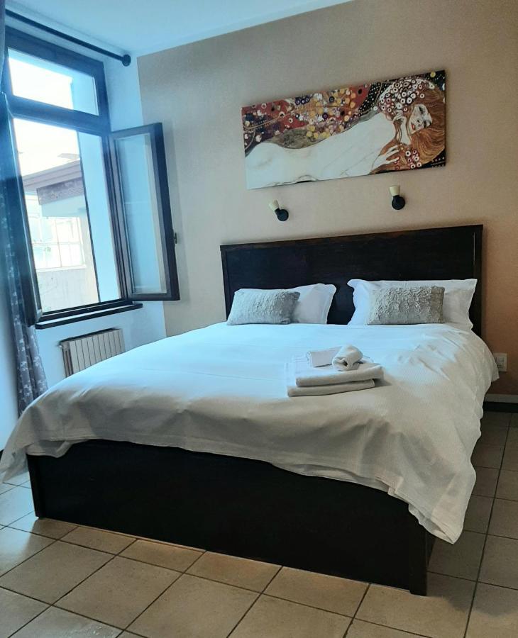 Camere Porto Vecchio Con Parcheggio A Pochi Passi Dal Castello Malcesine Dış mekan fotoğraf