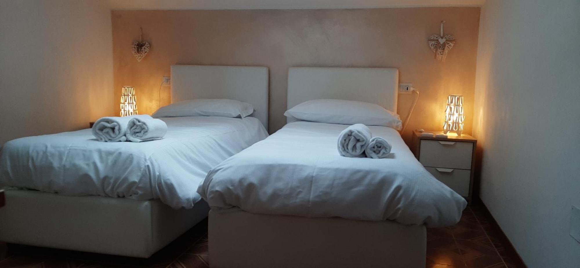 Camere Porto Vecchio Con Parcheggio A Pochi Passi Dal Castello Malcesine Dış mekan fotoğraf
