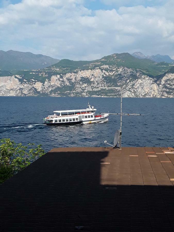 Camere Porto Vecchio Con Parcheggio A Pochi Passi Dal Castello Malcesine Dış mekan fotoğraf